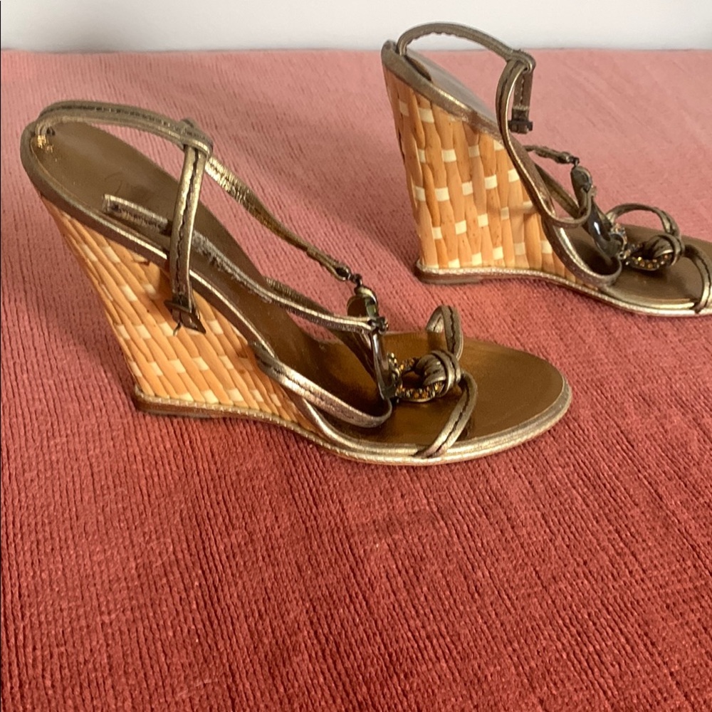 Elegant Gold Wedge Sandals